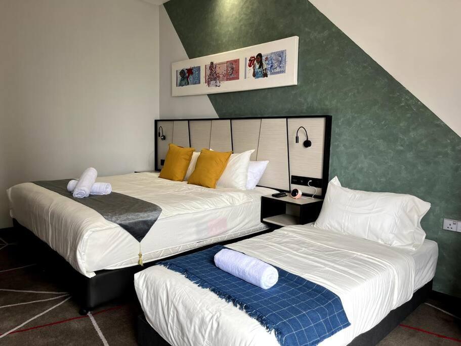 #16 M101 Dang Wangi Klcc View Pool By Livin Apartment Kuala Lumpur Ngoại thất bức ảnh