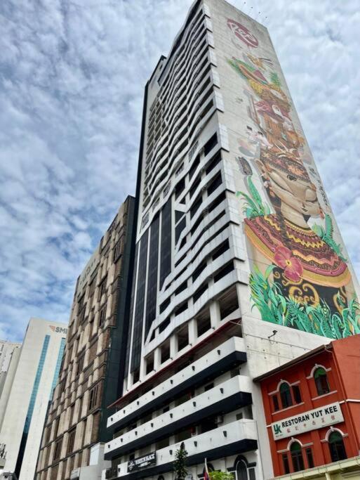 #16 M101 Dang Wangi Klcc View Pool By Livin Apartment Kuala Lumpur Ngoại thất bức ảnh