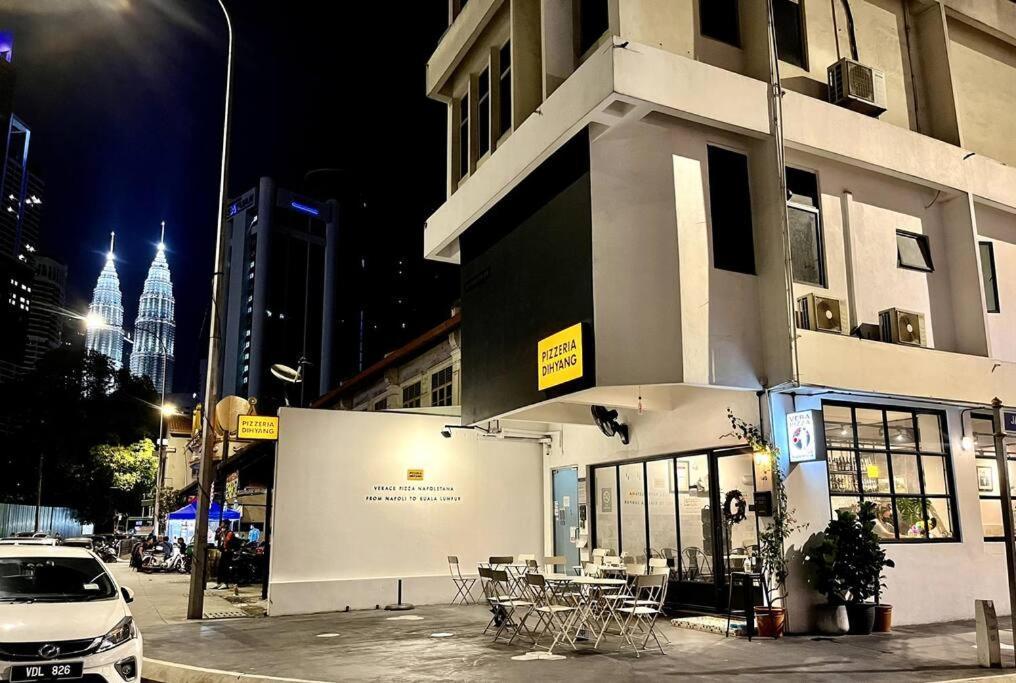 #16 M101 Dang Wangi Klcc View Pool By Livin Apartment Kuala Lumpur Ngoại thất bức ảnh